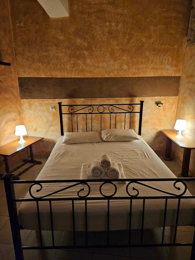 George'S Guest House ハニア エクステリア 写真